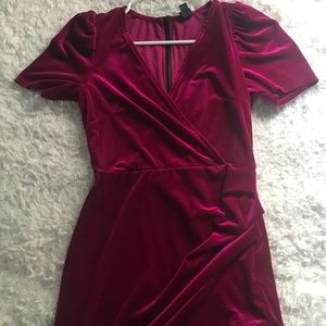 Wild Fable Puff Short Sleeve Zip Back Velvet Dress